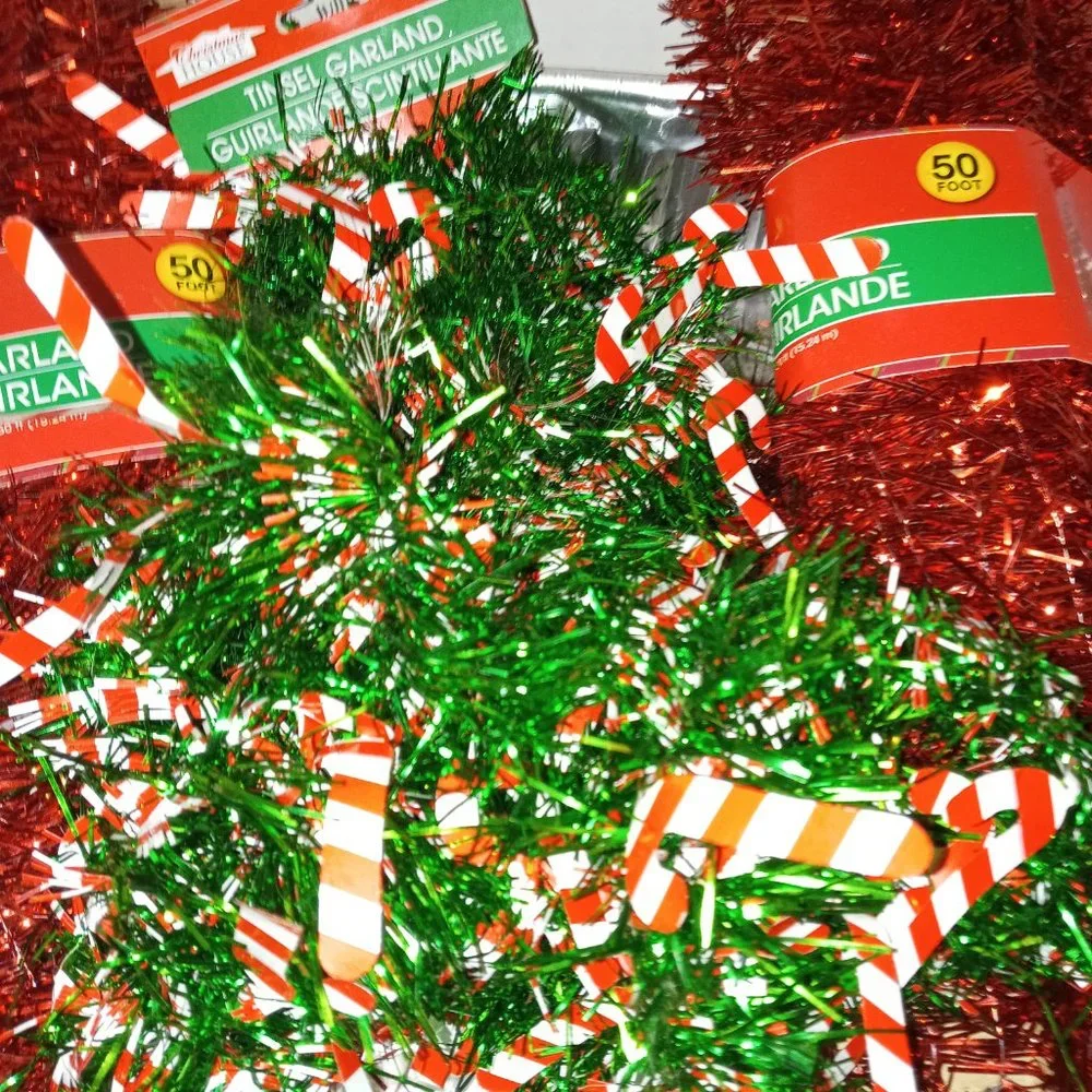 CHRISTMAS GARLAND NEW 2 TYPES 3 ITEMS 109 FEET TOTAL